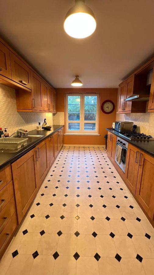 Edinburgh City Centre - Powderhall Modern Spacious 2 Bedroom Apartment With Free Parking Dış mekan fotoğraf